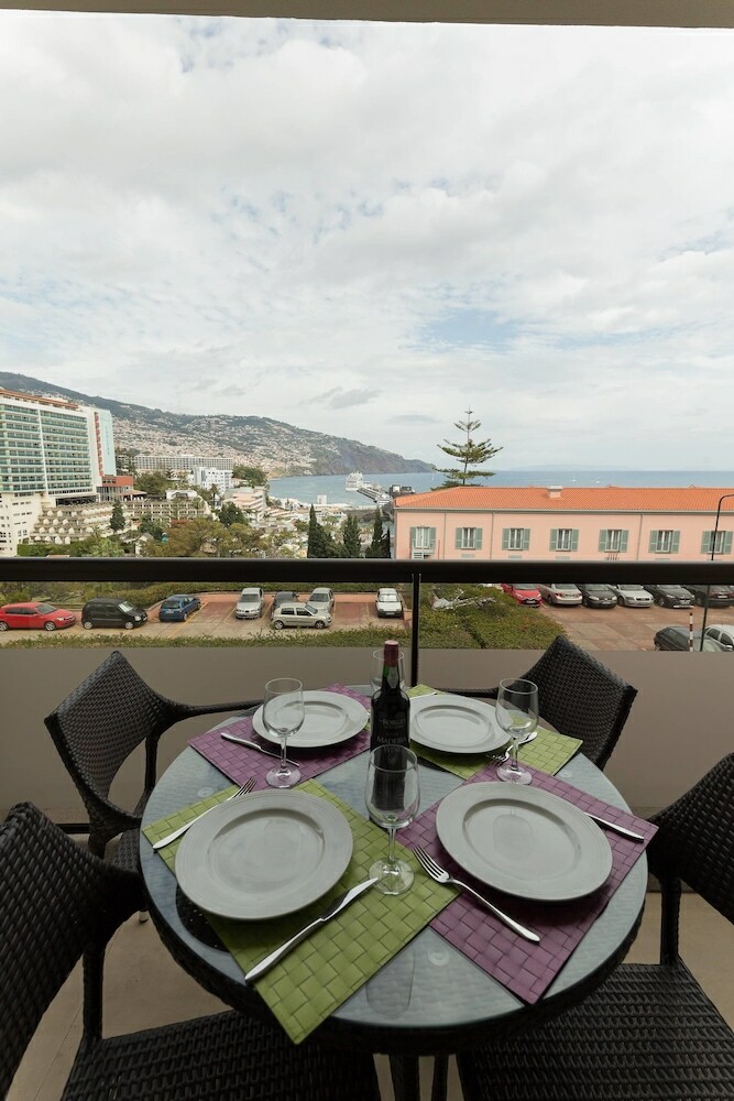 Apartamentos Central Funchal Beautiful View