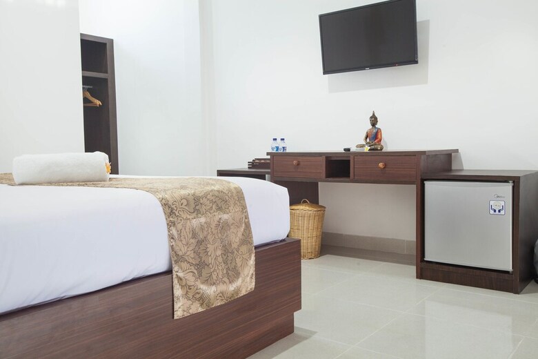 Hotel Yankee Fara 14