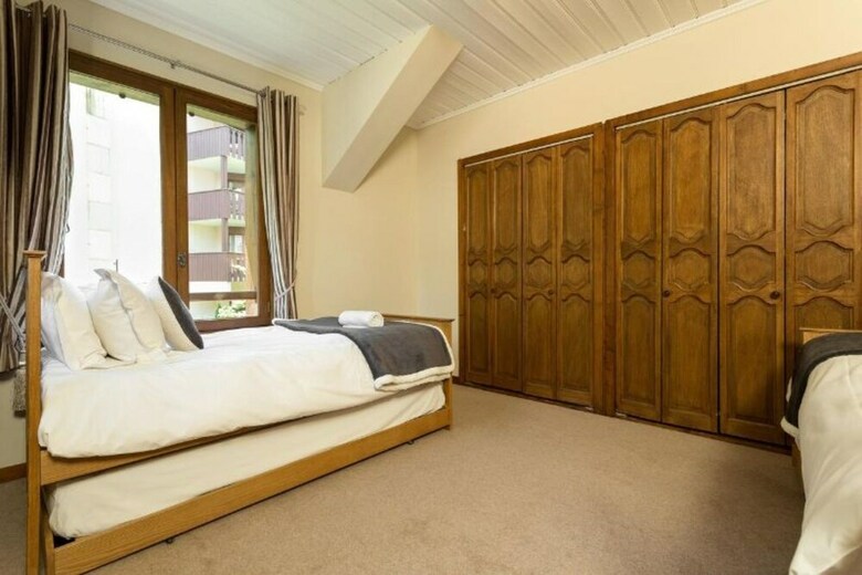 Chalet Villa Loppe