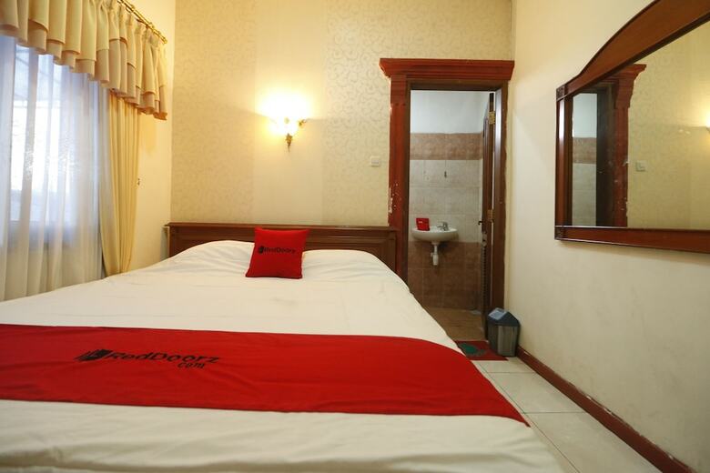 Hotel Reddoorz @ Cibogo Puncak Bogor