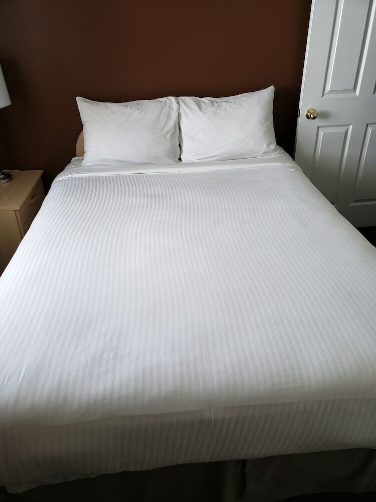 Shemron Suites Hotel