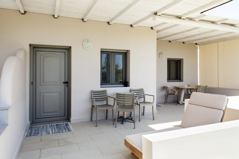Hotel Mythos Suites Diskos