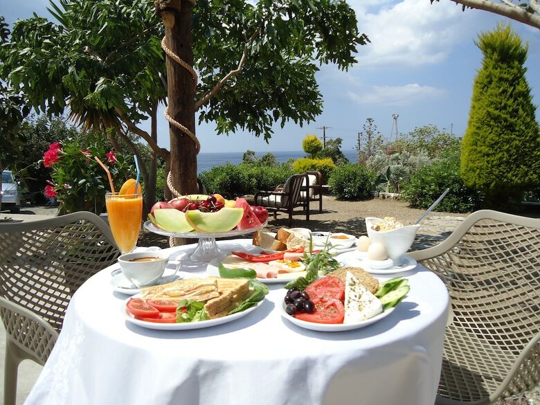 Hotel Mythos Suites Diskos