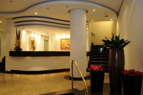 Hotel Shelton
