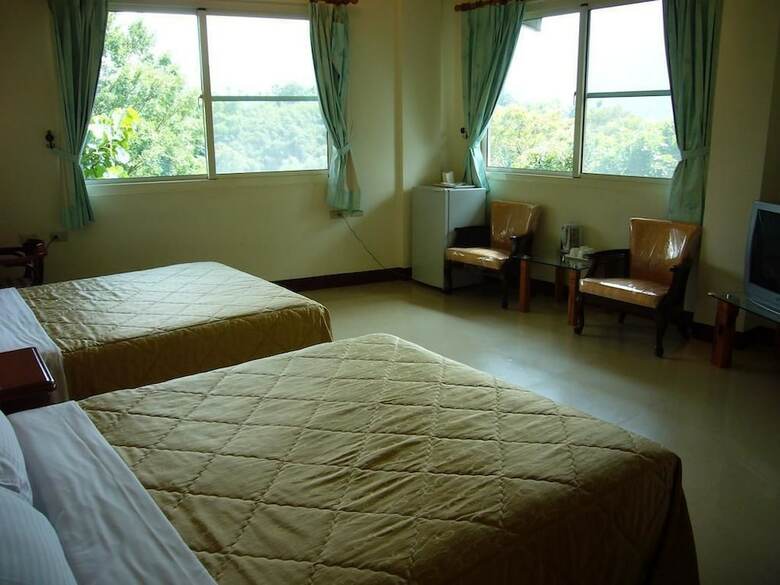 Bed & Breakfast Feng Lin Homestay