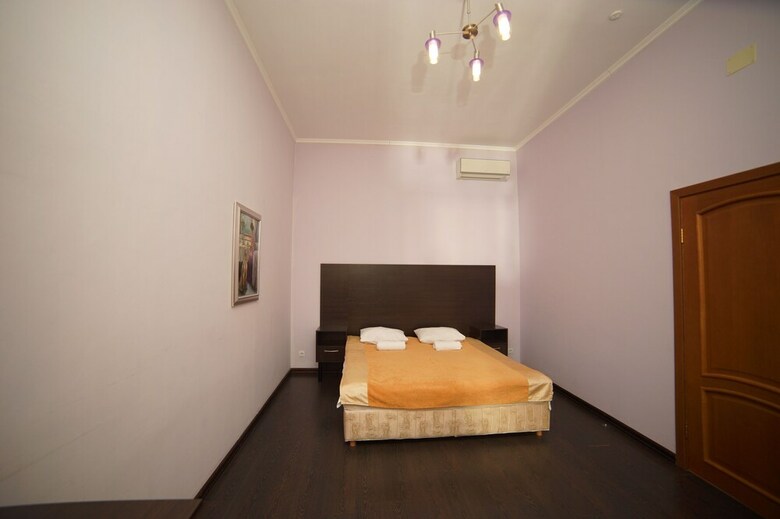 Alex Hotel