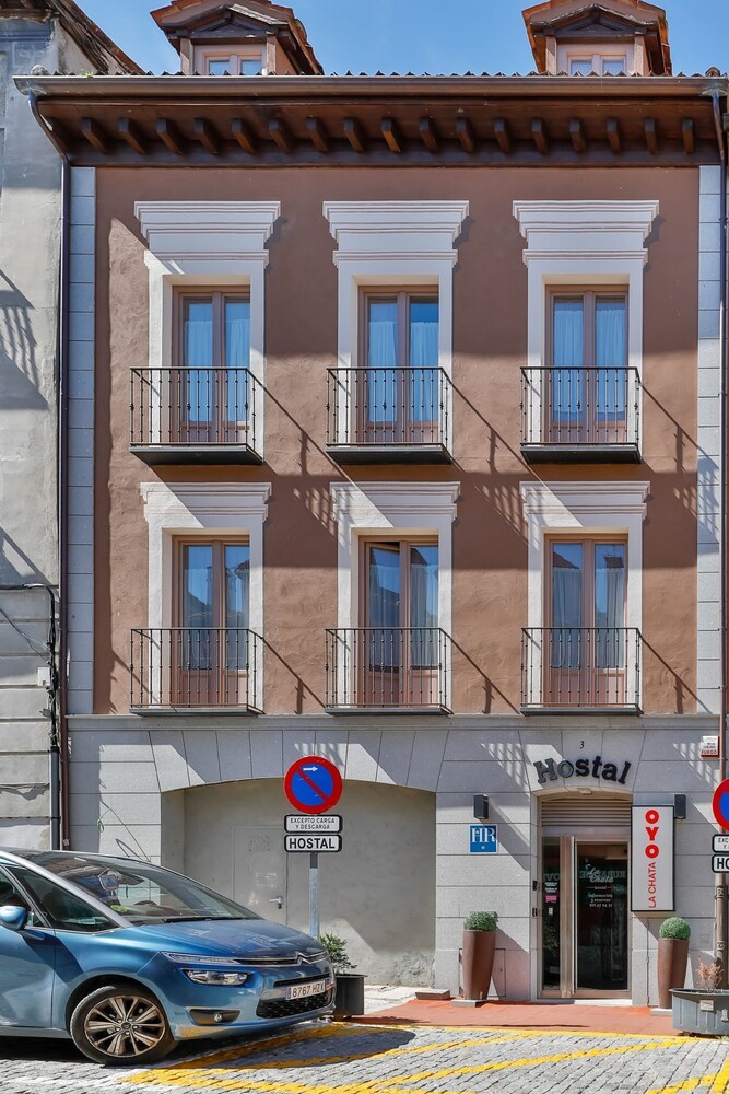 Oyo Hostal La Chata