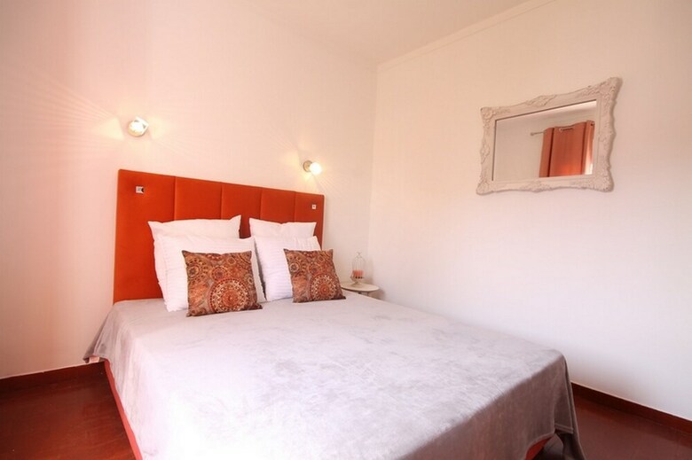14 Alvorsol Apartment