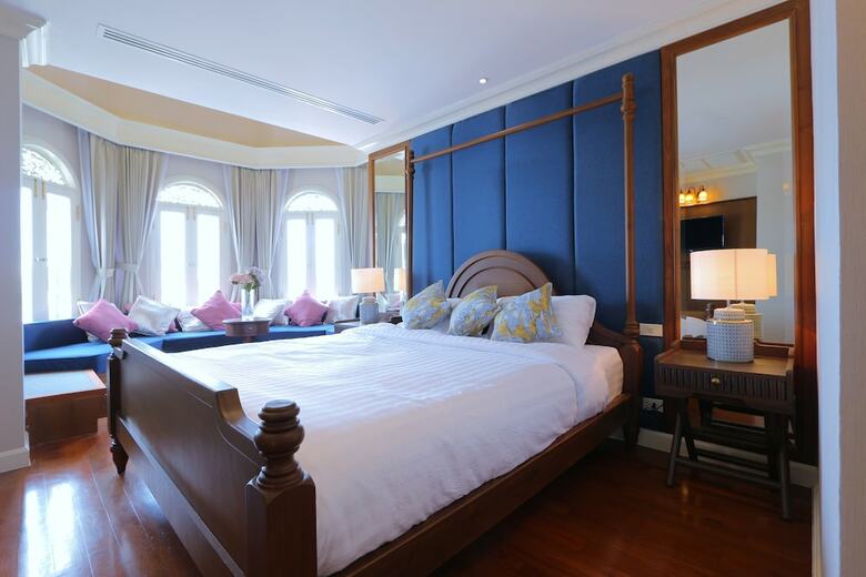 Hotel Hiranyakul  House
