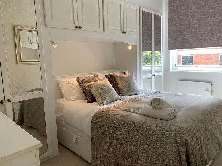 Apartamentos The Courtyard, Windsor, 2 Beds