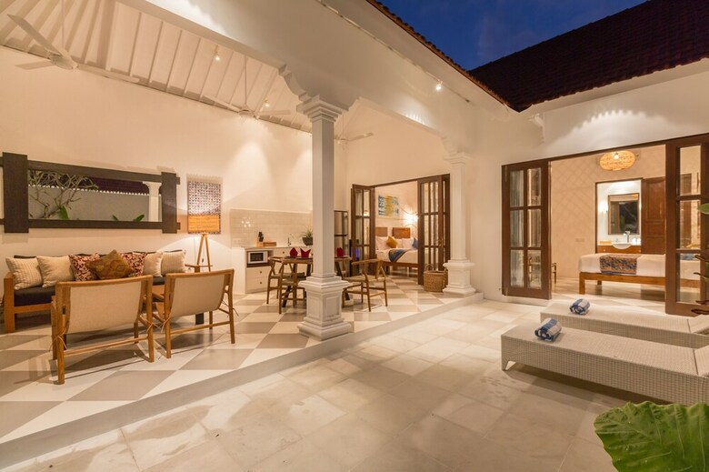 Villa Cj