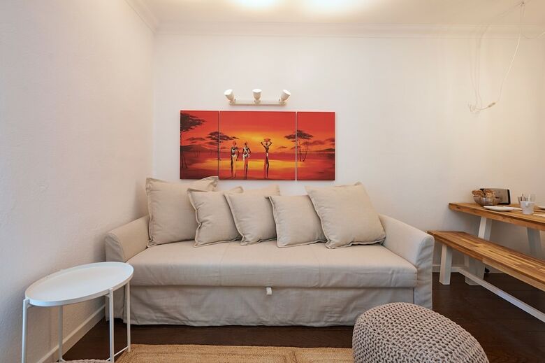 Apartamentos Oasis-central-apartment