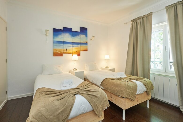Apartamentos Oasis-central-apartment