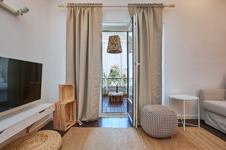 Apartamentos Oasis-central-apartment