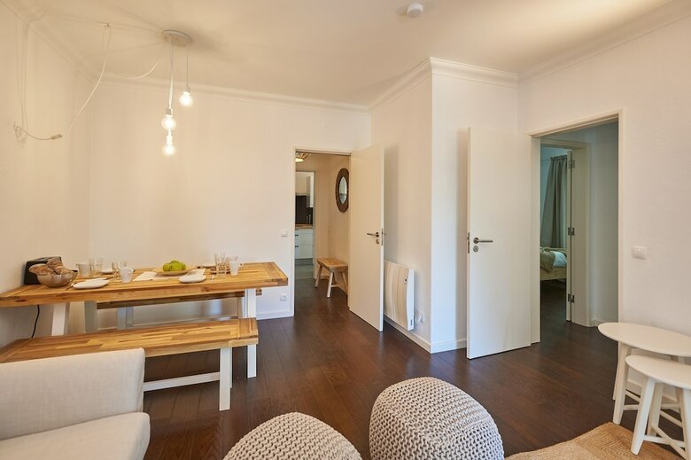 Apartamentos Oasis-central-apartment
