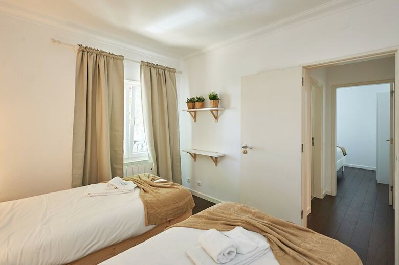 Apartamentos Oasis-central-apartment