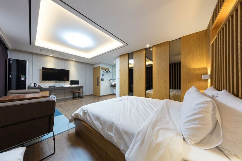 Acc Stay1 Hotel