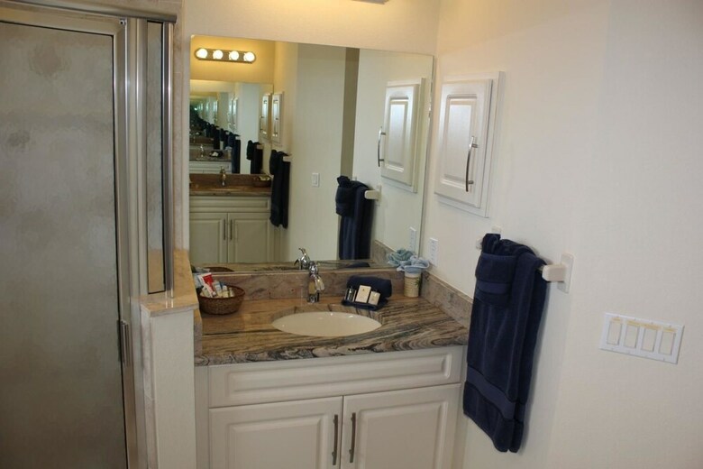 Villa Eagle - Executive - 3 Bedroom