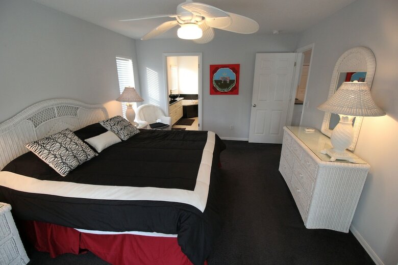 Villa Drent - Comfort - 2x Master Bedroom