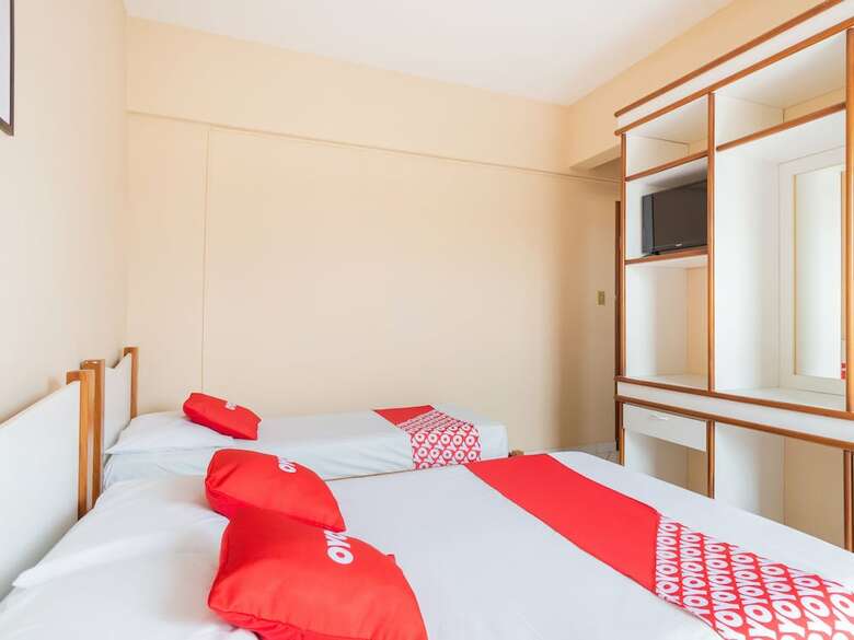 Bed & Breakfast Oyo Barra Beach Hotel