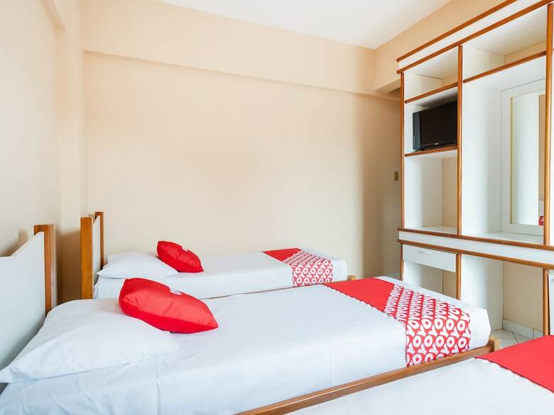 Bed & Breakfast Oyo Barra Beach Hotel