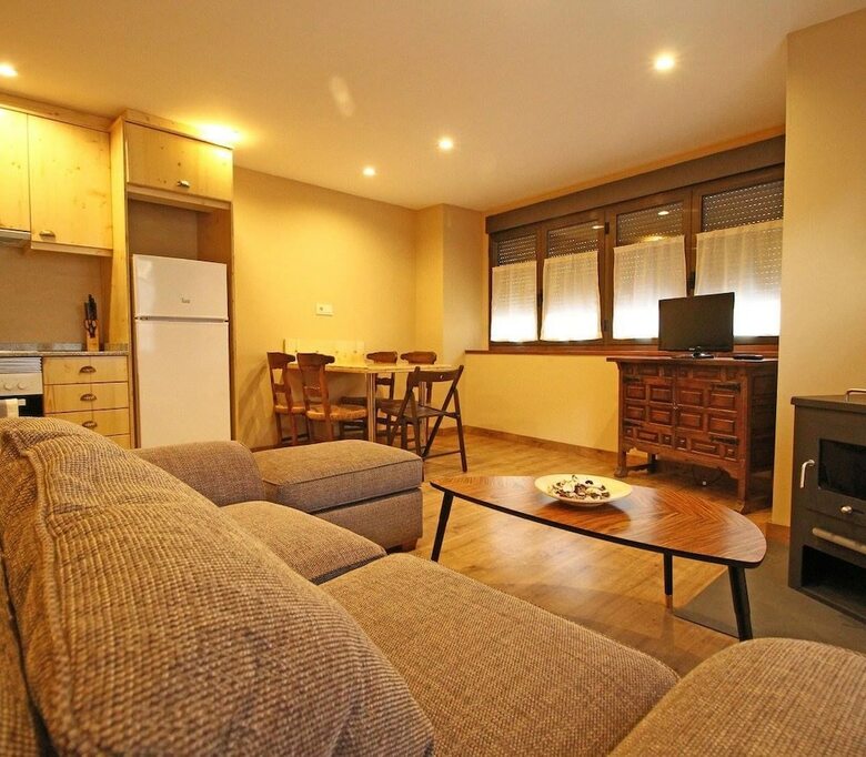 Apartamentos Mont Romies Unhola