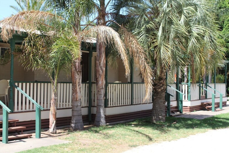 Highway 1 Caravan And Tourist Park