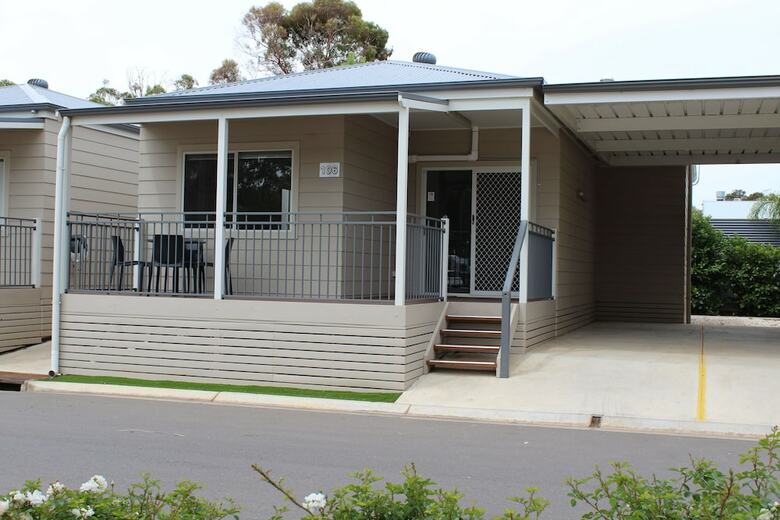 Highway 1 Caravan And Tourist Park