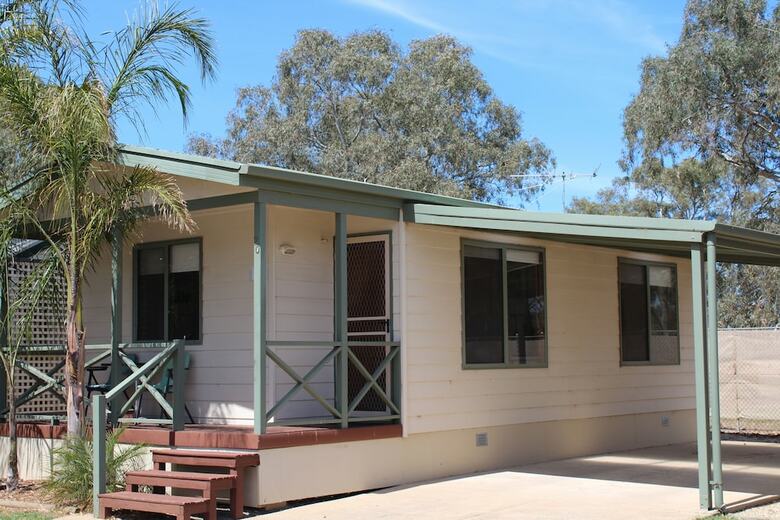 Highway 1 Caravan And Tourist Park