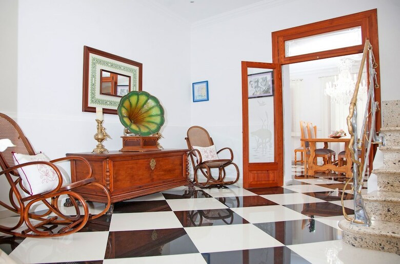 Apartamentos Townhouse Can Peret