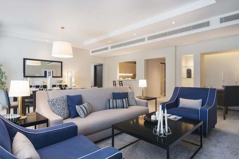 Aparthotel Centara West Bay Residences & Suites