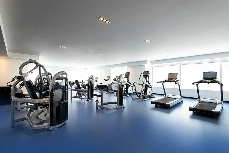 Aparthotel Centara West Bay Residences & Suites