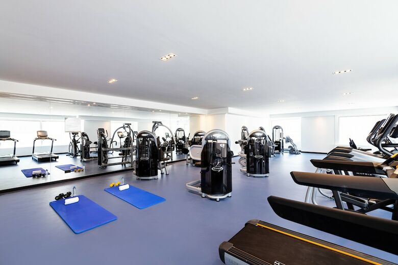 Aparthotel Centara West Bay Residences & Suites