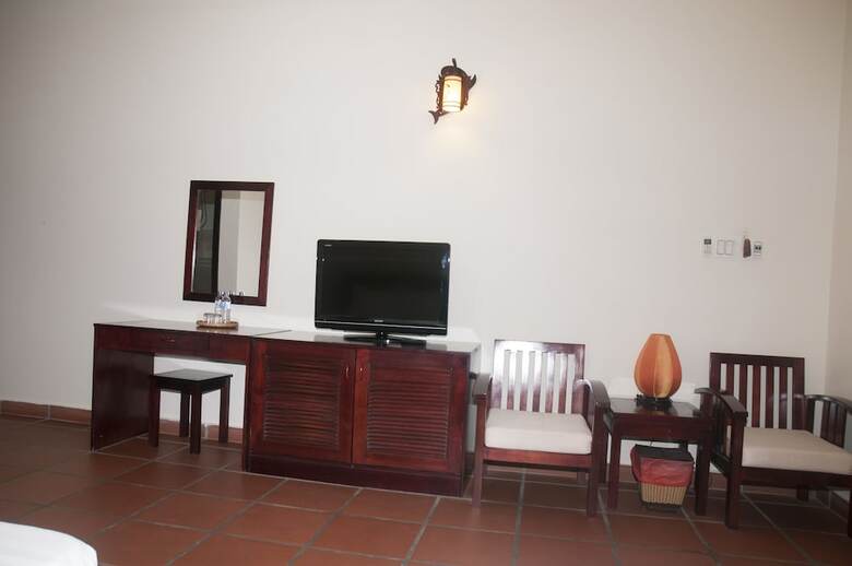 Hotel Vuon Tra Resort