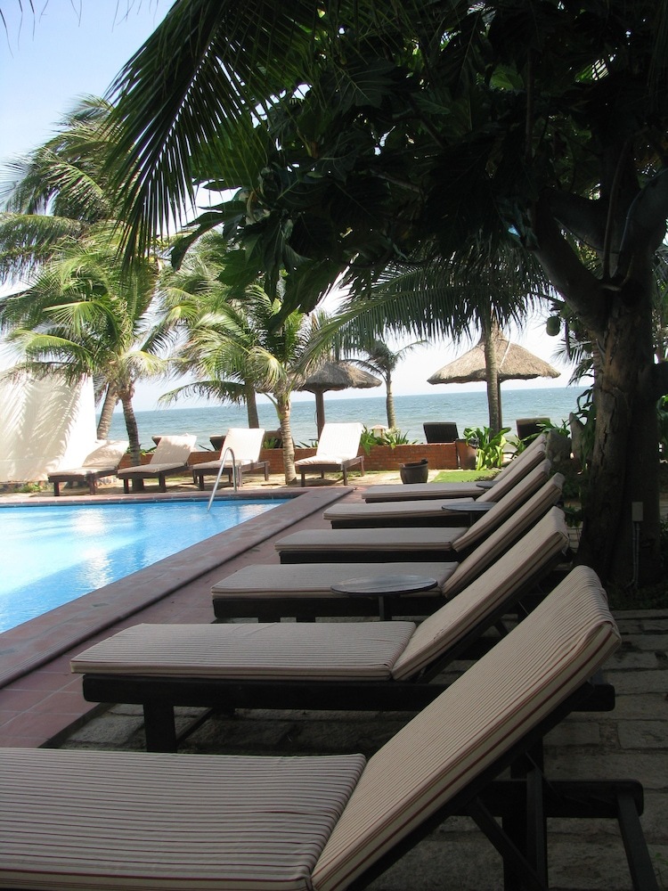 Hotel Vuon Tra Resort