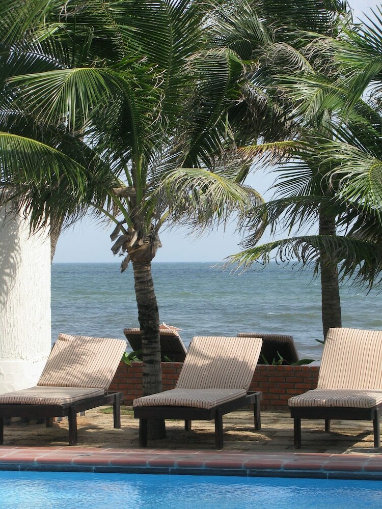 Hotel Vuon Tra Resort