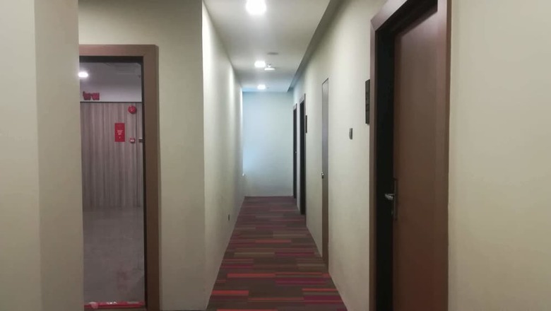 Roxy Hotel And Apartments