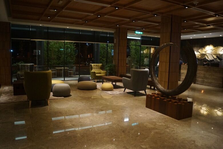 Roxy Hotel And Apartments