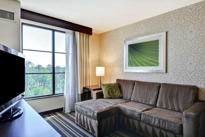 Hotel Embassy Suites By Hilton Savannah Airport