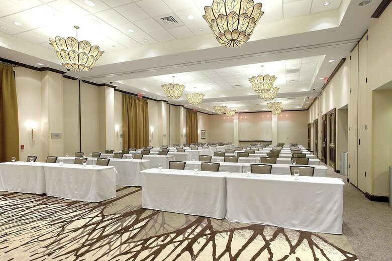 Hotel Embassy Suites By Hilton Savannah Airport