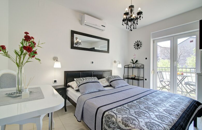 Hotel Apartments Prpic Senj