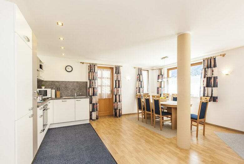Apartamentos G�stehaus Kartnaller