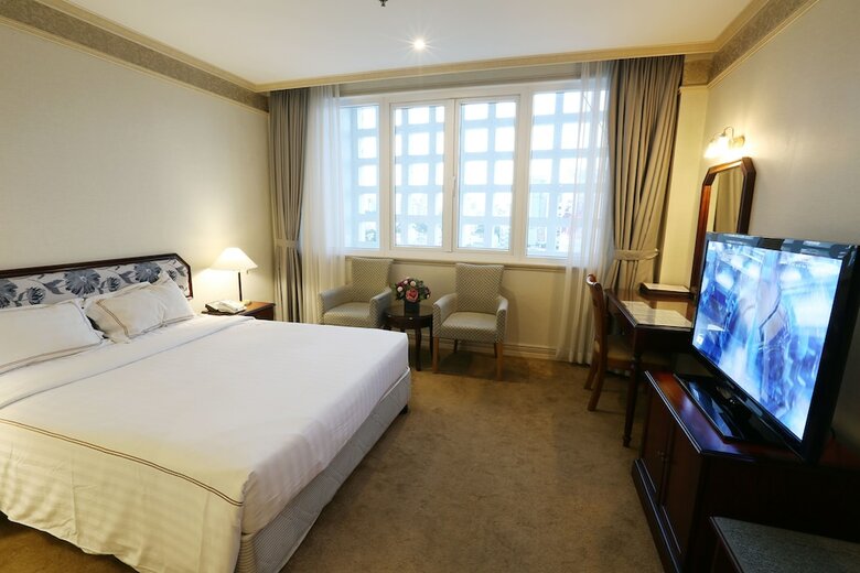 Lotus Saigon Hotel