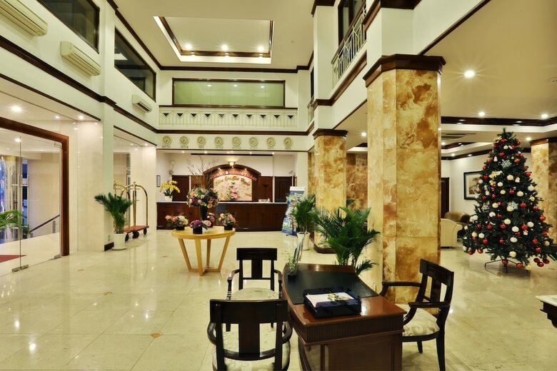 Lotus Saigon Hotel