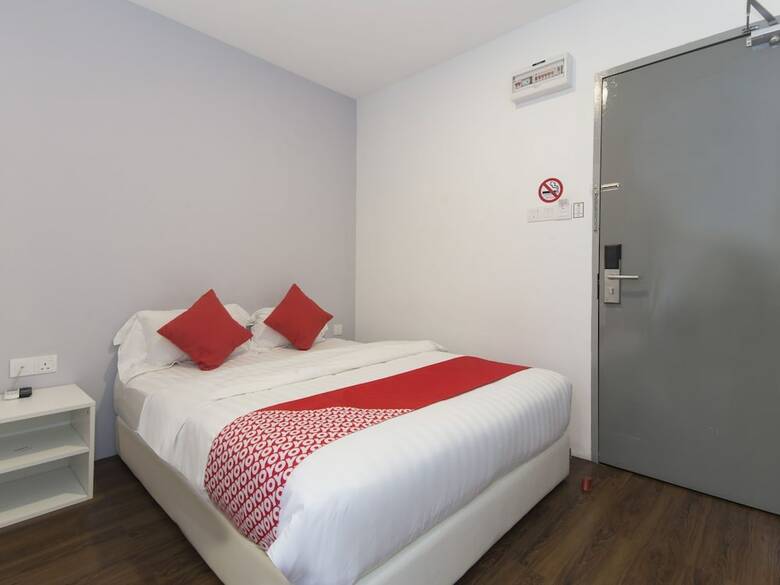Fumah Hotel