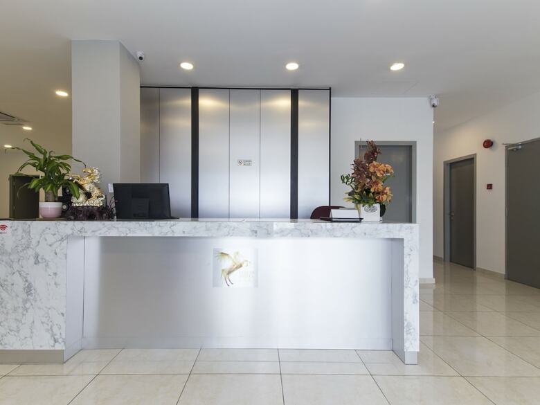 Fumah Hotel