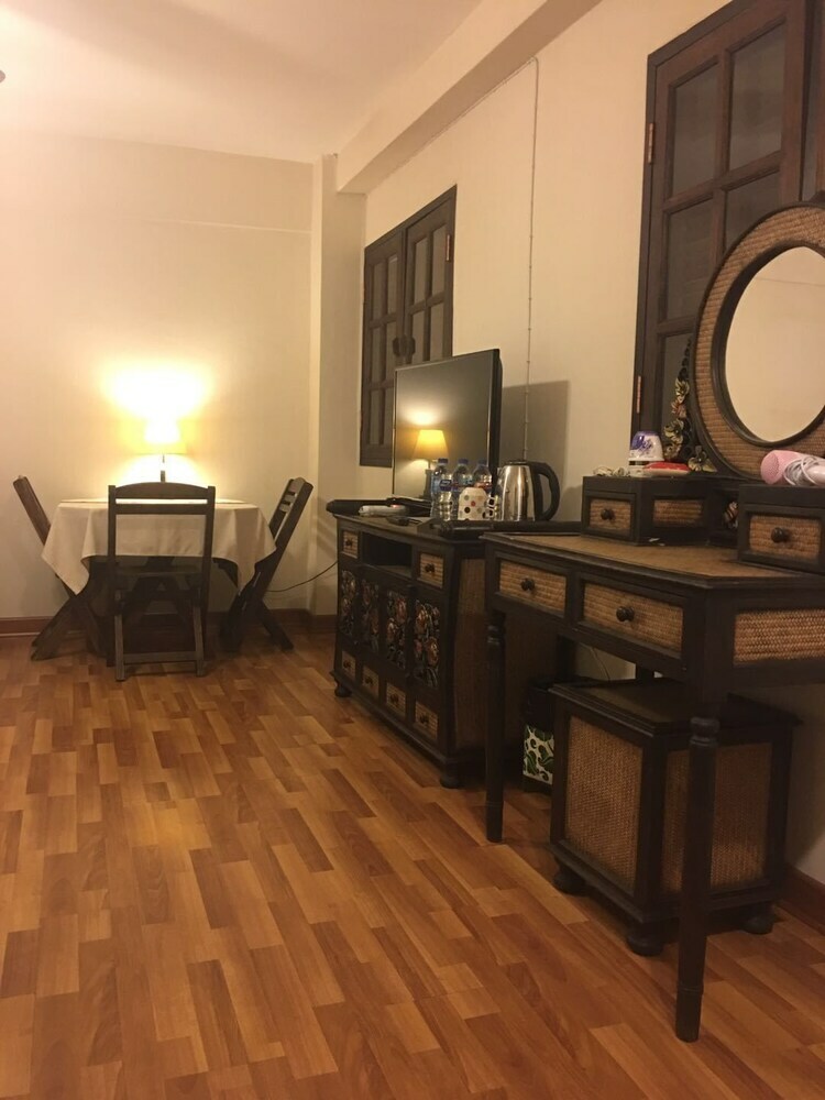 Hotel Relax At Wualai
