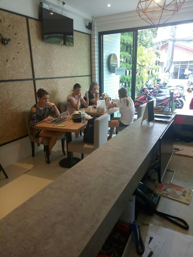 Hostal Stay@kata Poshtel
