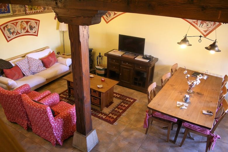 Apartamentos La Casa de Las Chimeneas