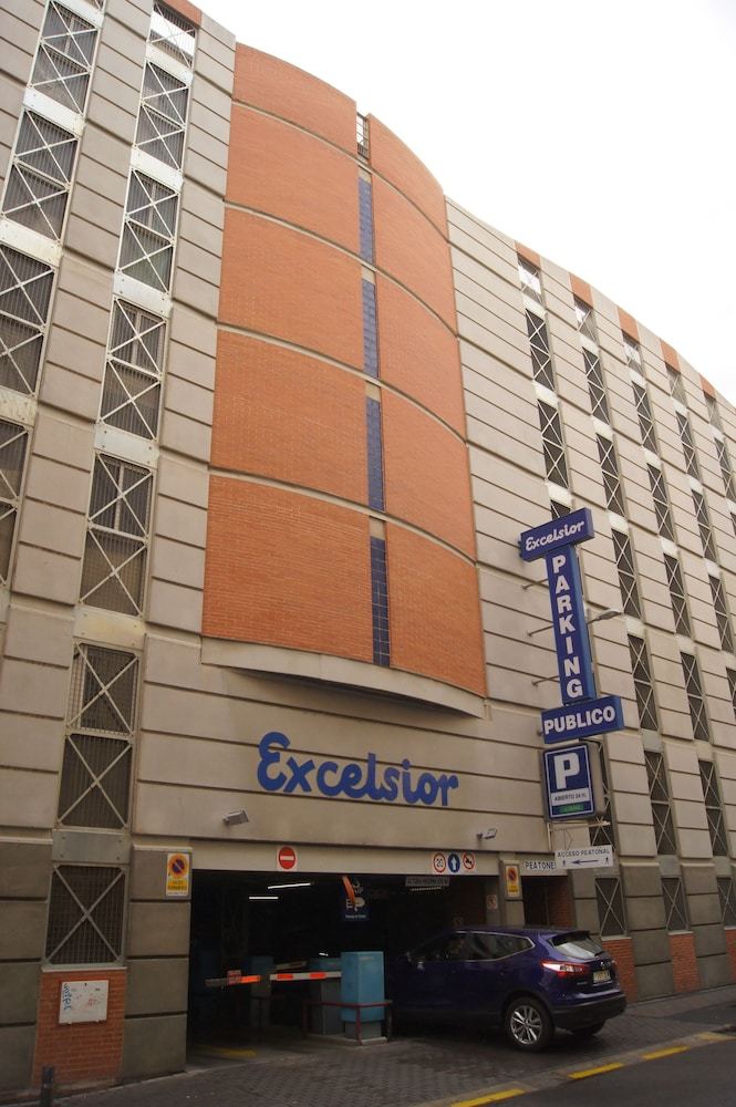 Apartamentos Alojamiento Sim�n II
